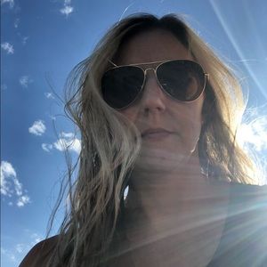 Meet your Posher, Vicki